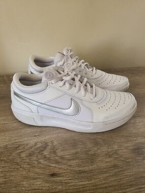 Nike Court Zoom Lite 3 Women's White/Silver Sneakers Tennis Shoes
